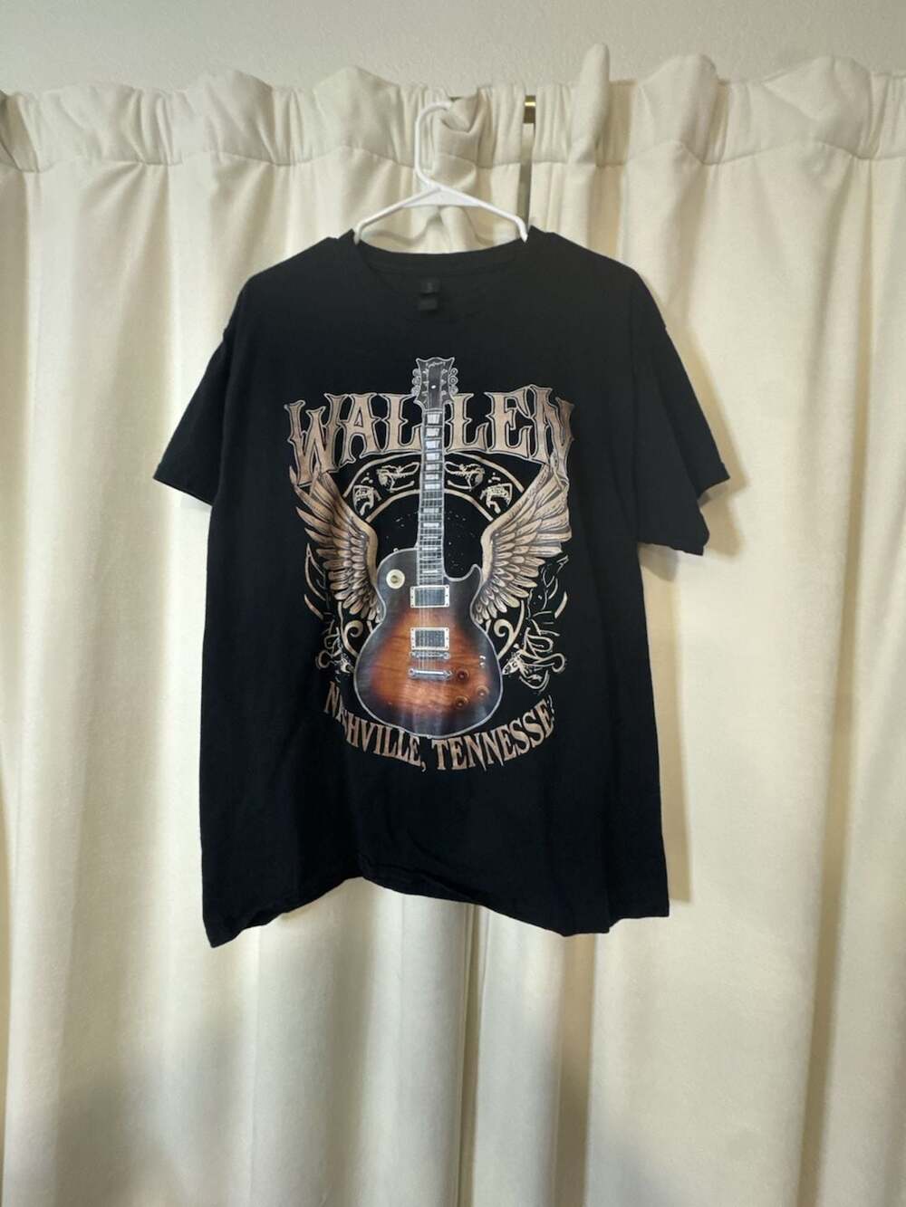 Wallen Nashville Tennessee Guitar Wings Graphic T-Shirt